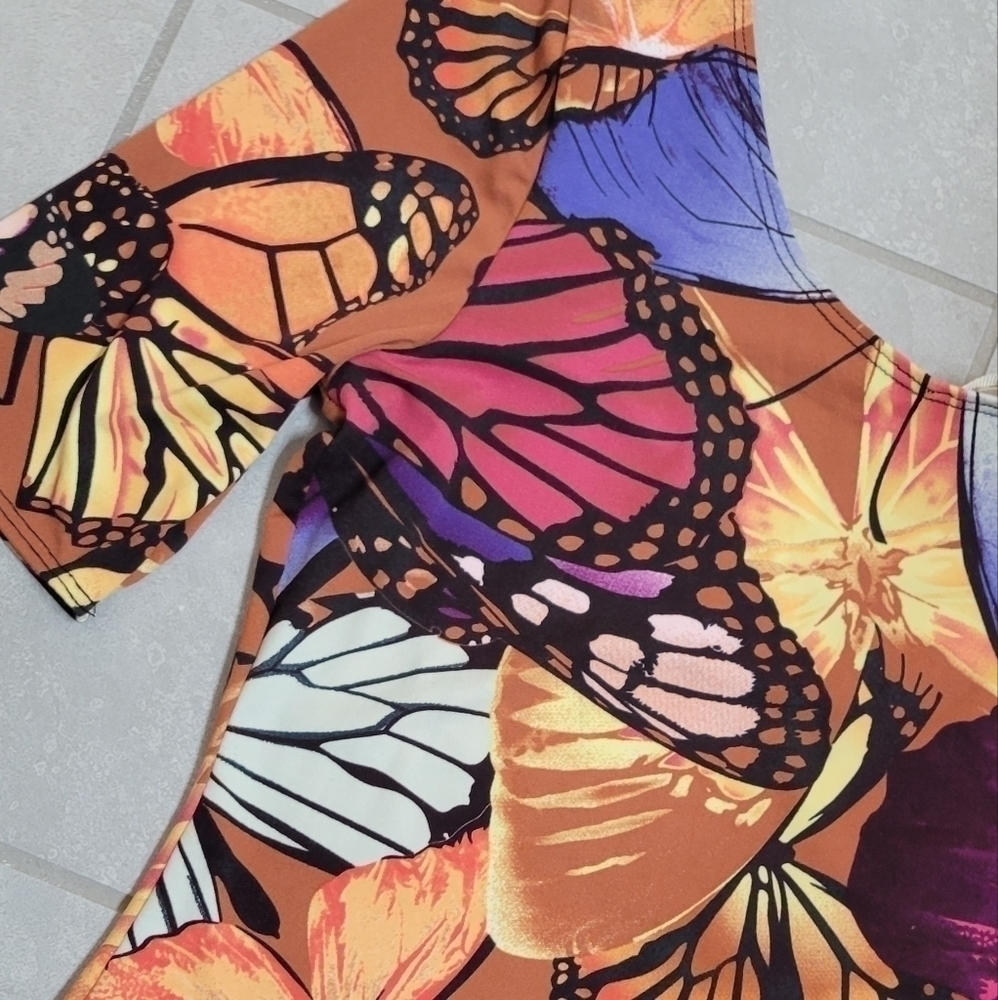 Butterfly Print Bodycon Dress - Picture 6 of 6